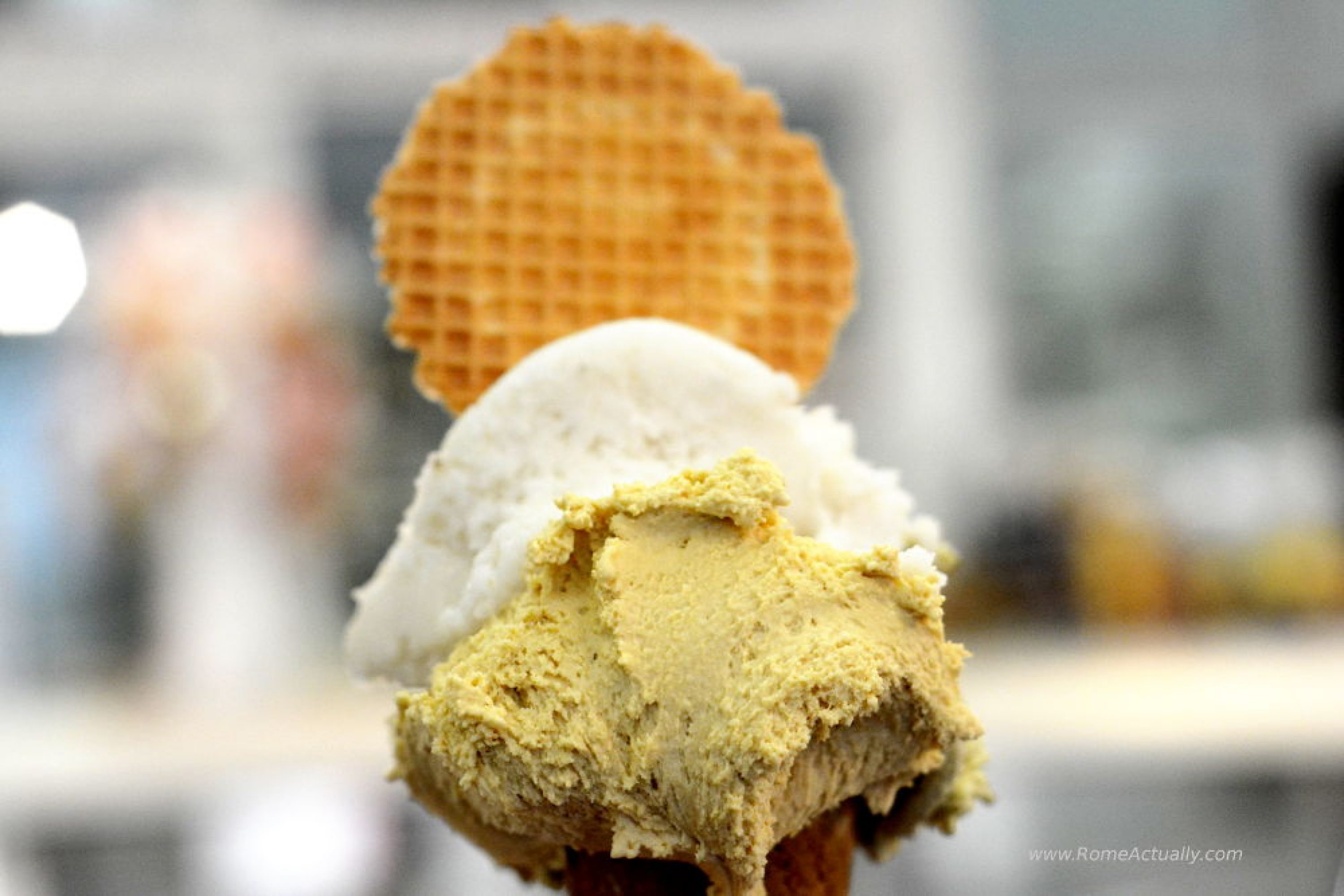 Image: gelato in Rome