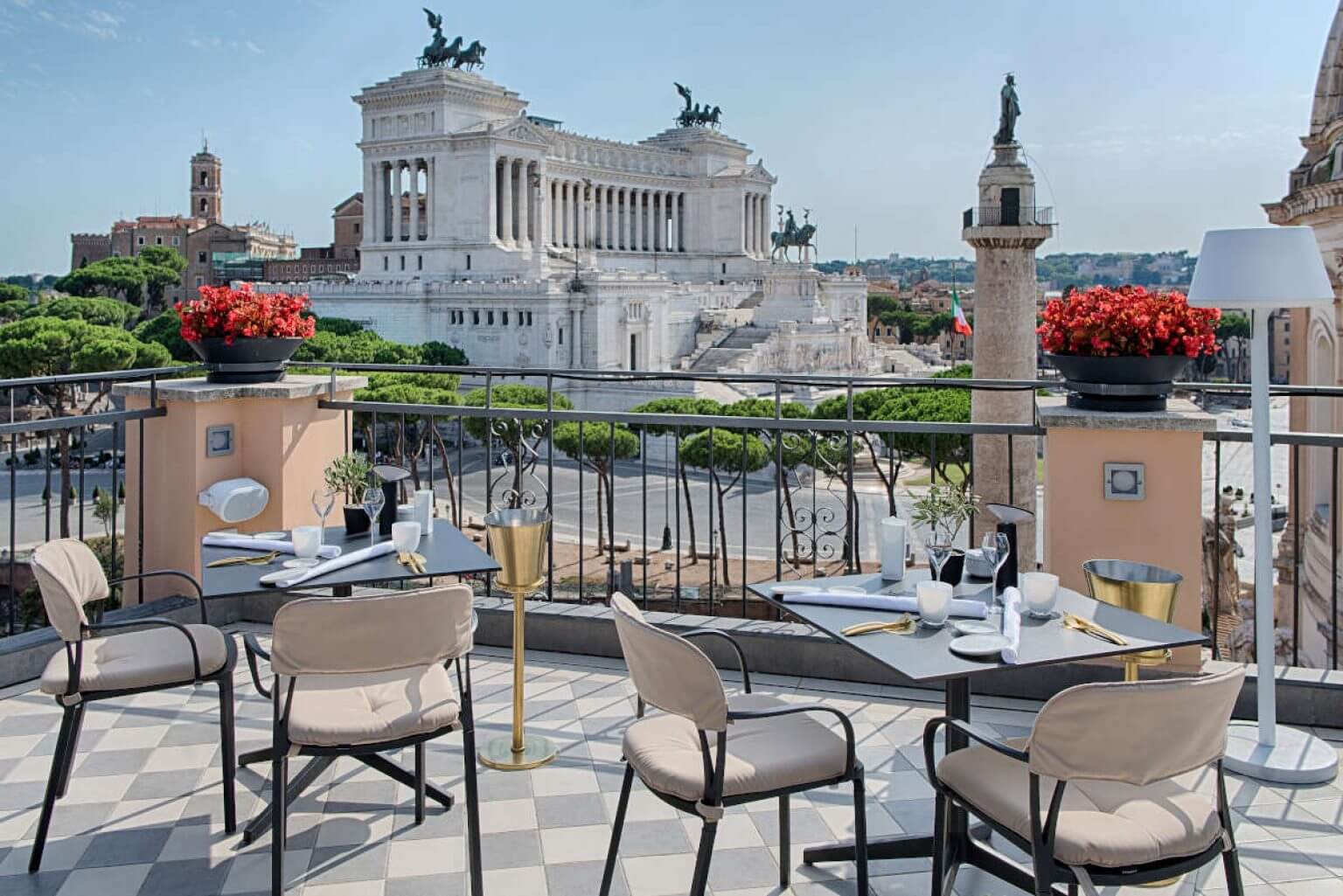 Best rome hotels near the trevi fountain rome actually