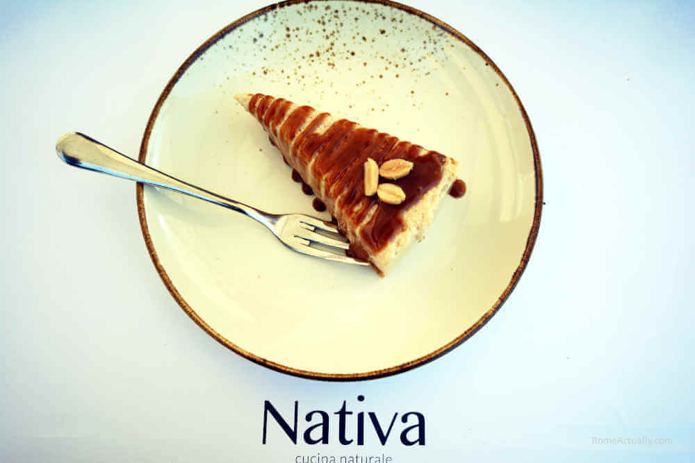 Image: Cheesecake at vegan restaurant Nativa in Rome