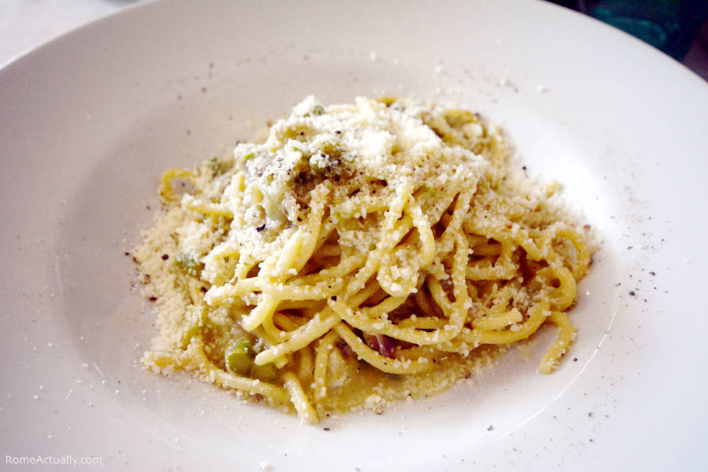 Image: Vignarola pasta dish typical in Rome in spring