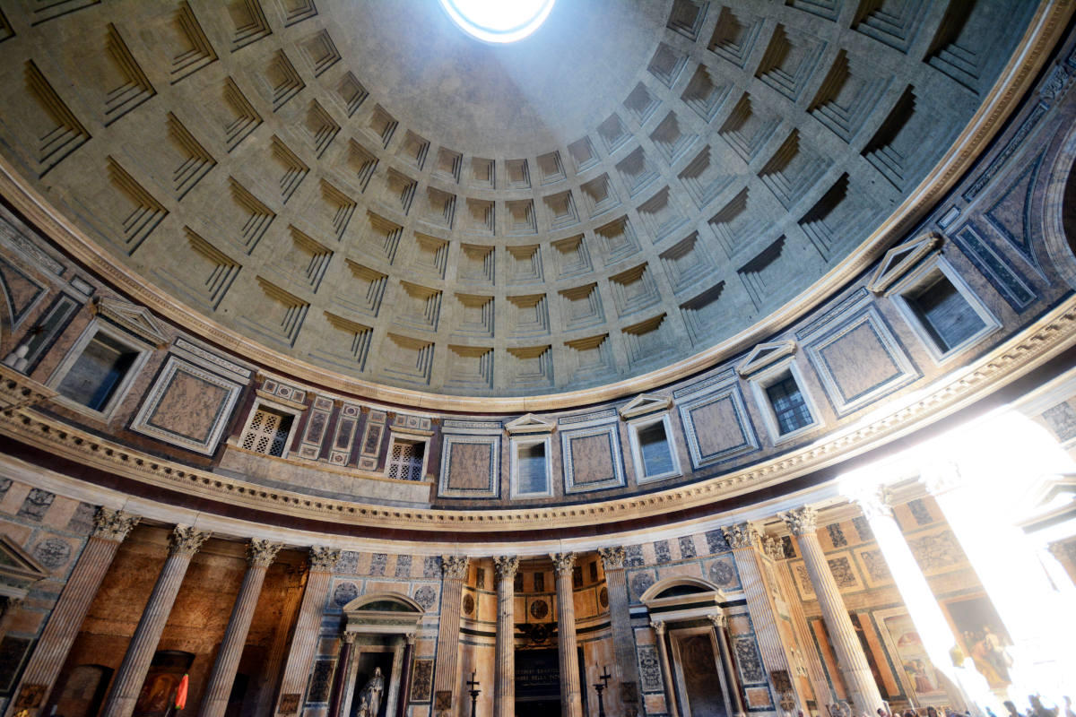 Image: The Pantheon to visit in Rome in September.