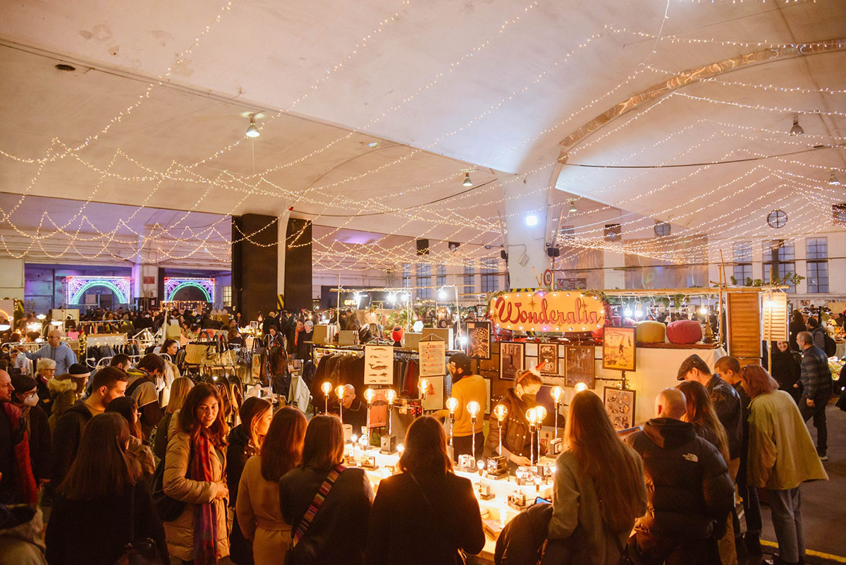 Image: Giftland, one of the best Christmas markets in Rome.