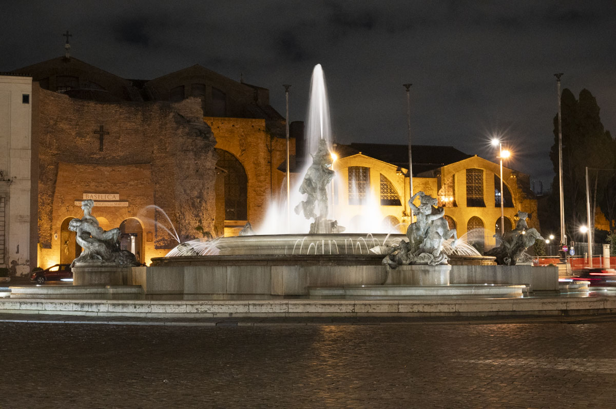 Image: Piazza Repubblica in Rome at night.